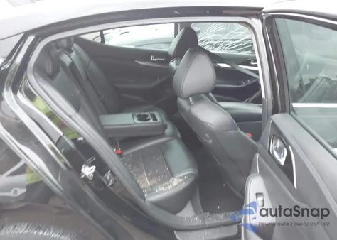 2017 Nissan Maxima 3.5 Sr z USA, uszkodzony, nr VIN 1N4AA6AP9HC415530